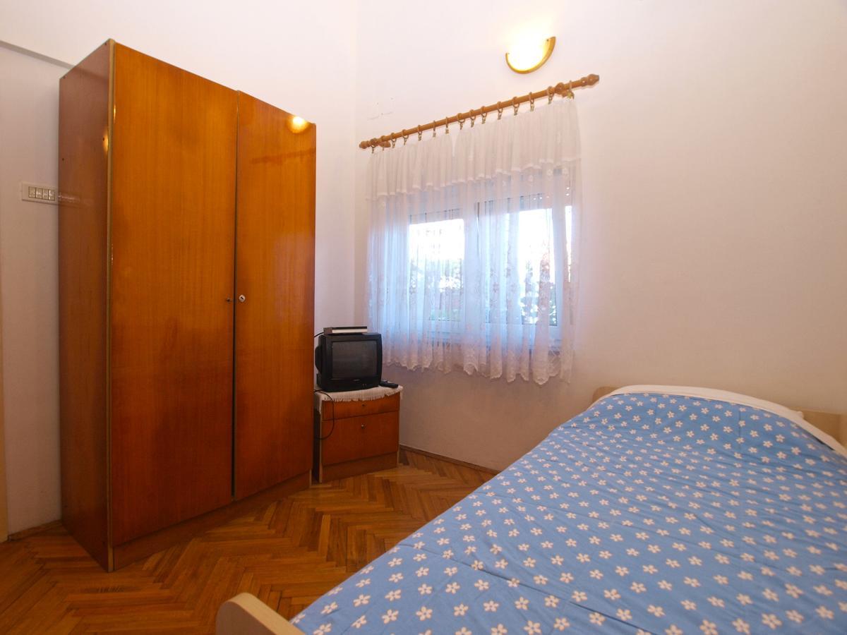 Apartments Mladen 1588 Pula Exterior foto
